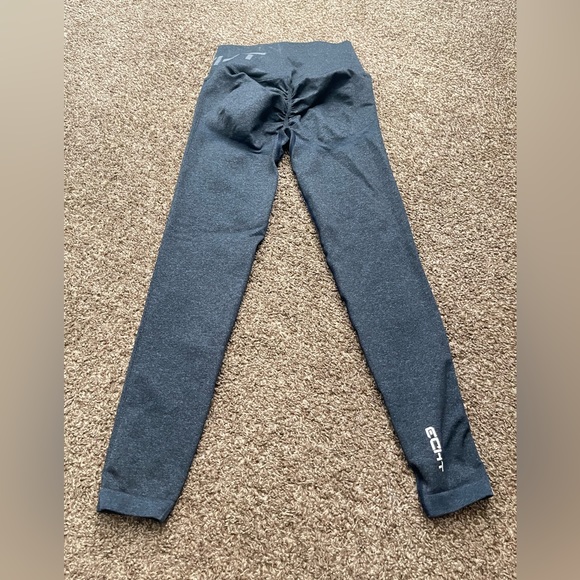 Arise scrunch echt leggings never worn - Picture 2 of 2